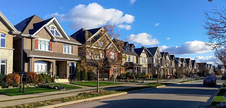 Why Choose Us for Selling Your Foreclosed House in Bronx, NY?